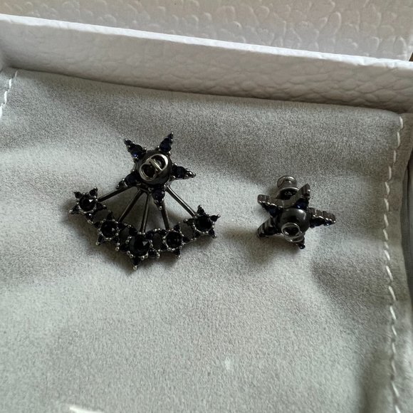 Christian Dior Dark Navy Star earrings with Chrome hardware - Picture 2 of 2